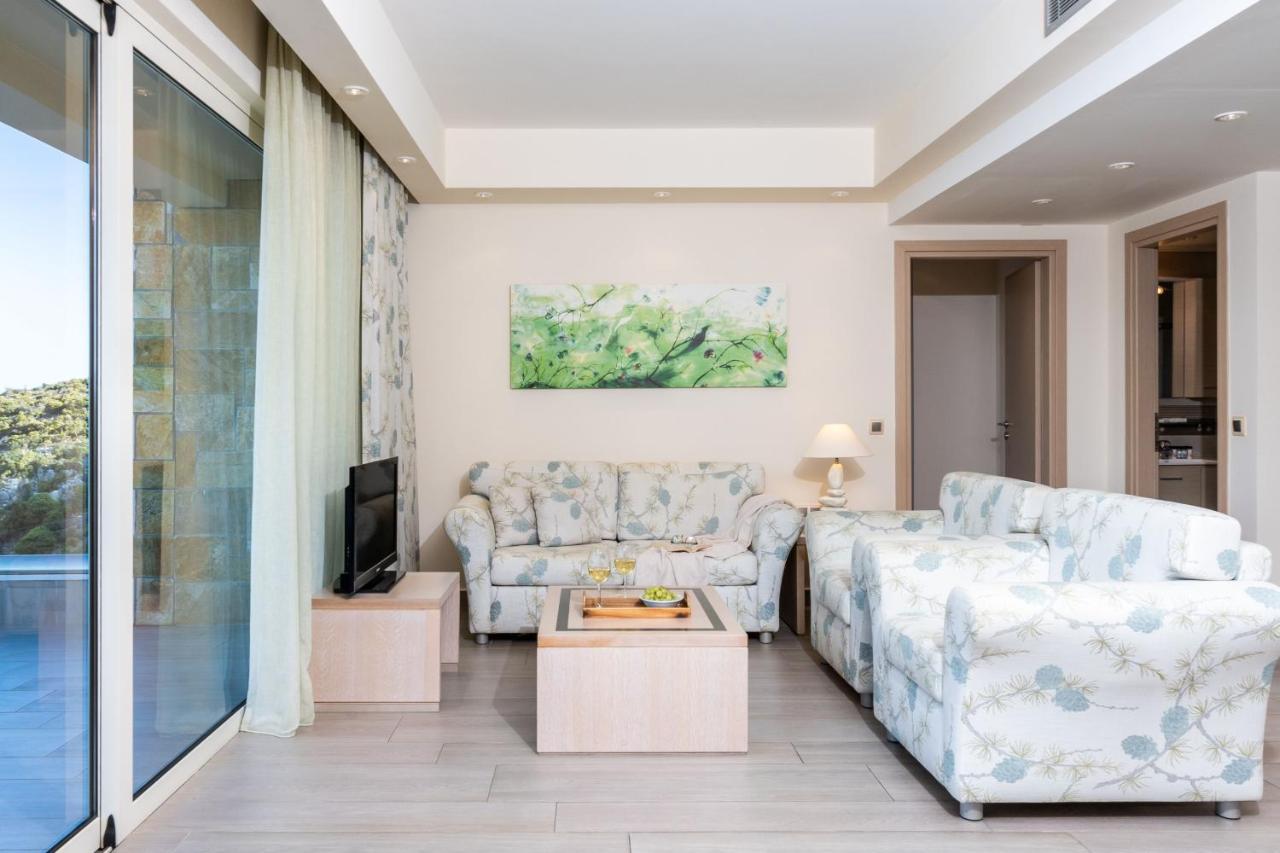 Princess Kyniska Suites Plítra Exteriér fotografie